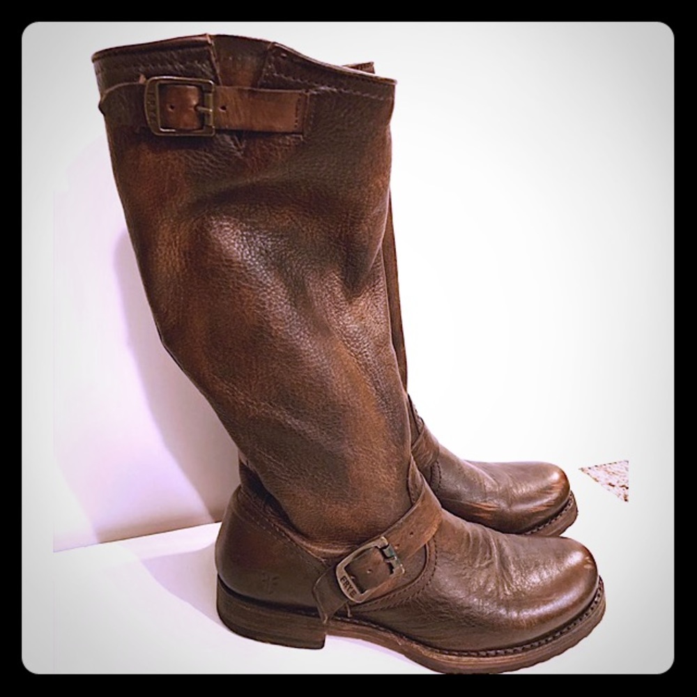 Frye Boots Size 8.5 B